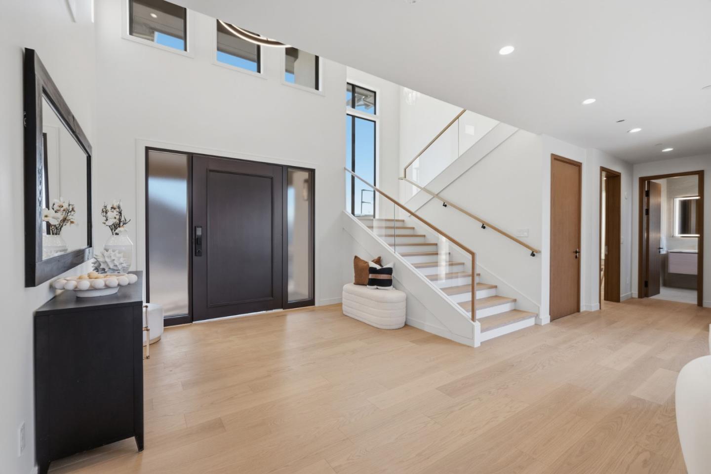 18 Bel Aire Lane