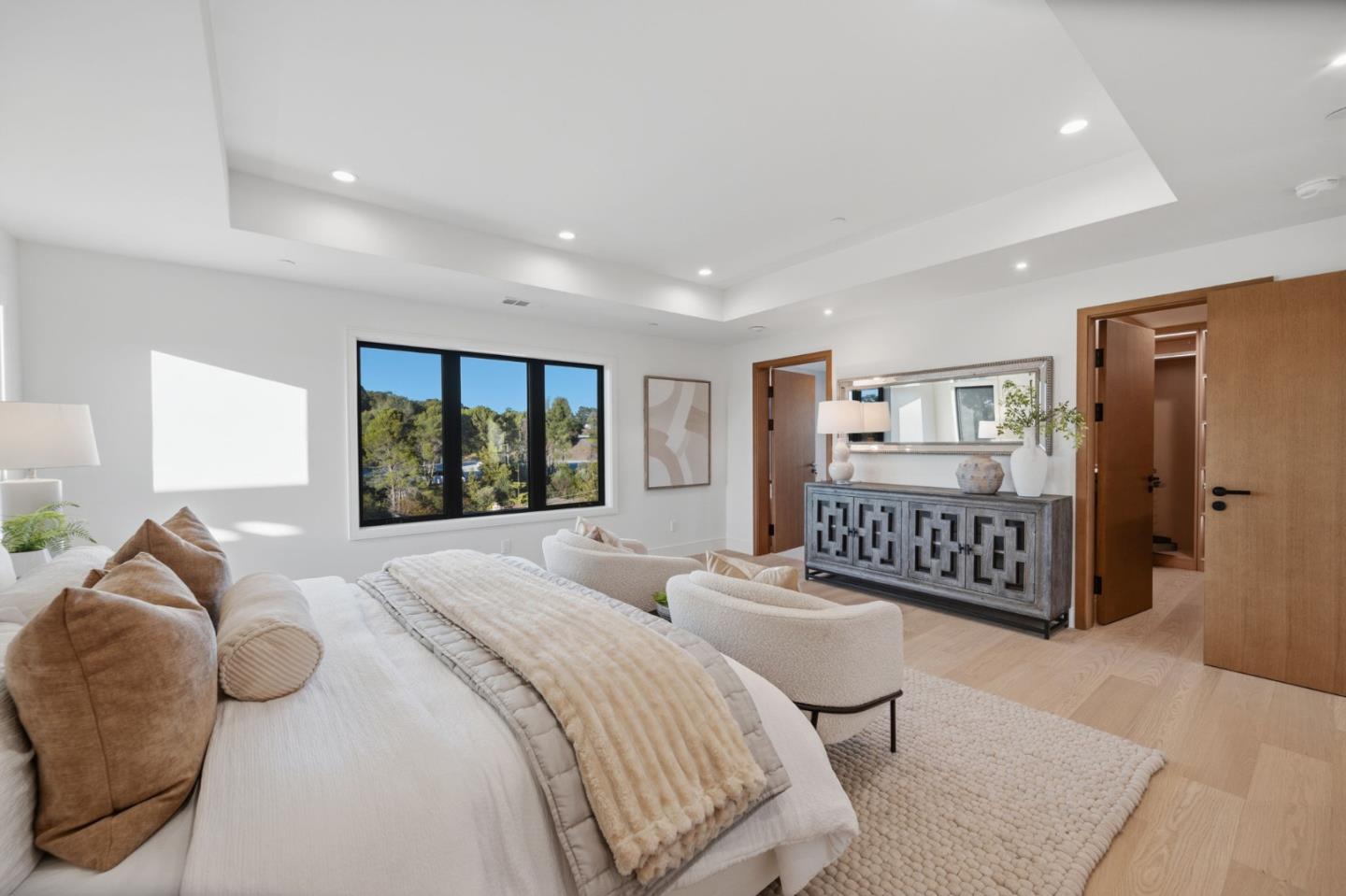 18 Bel Aire Lane