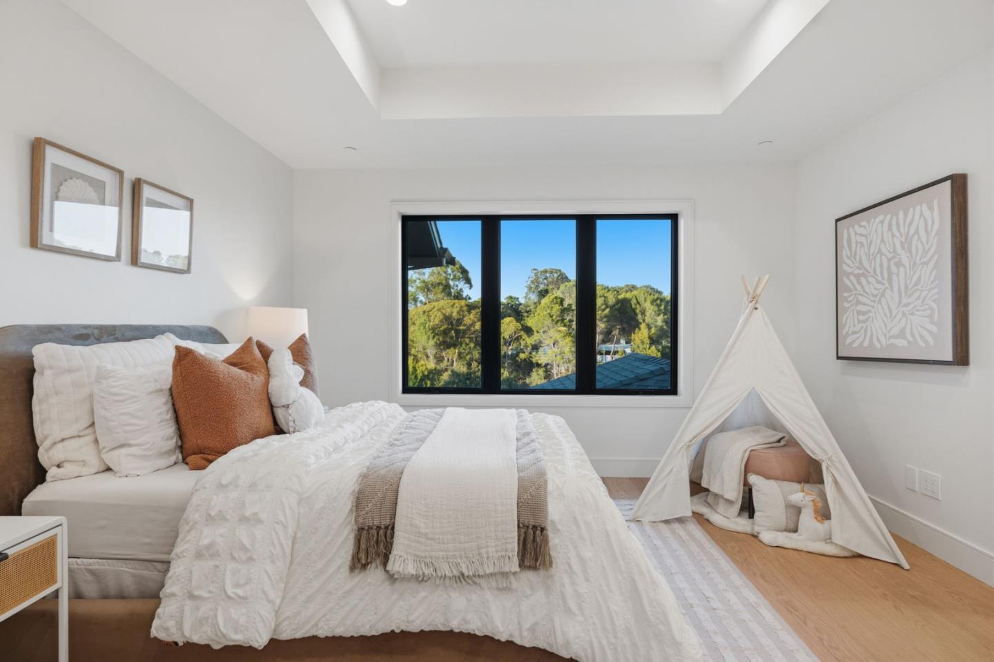 18 Bel Aire Lane