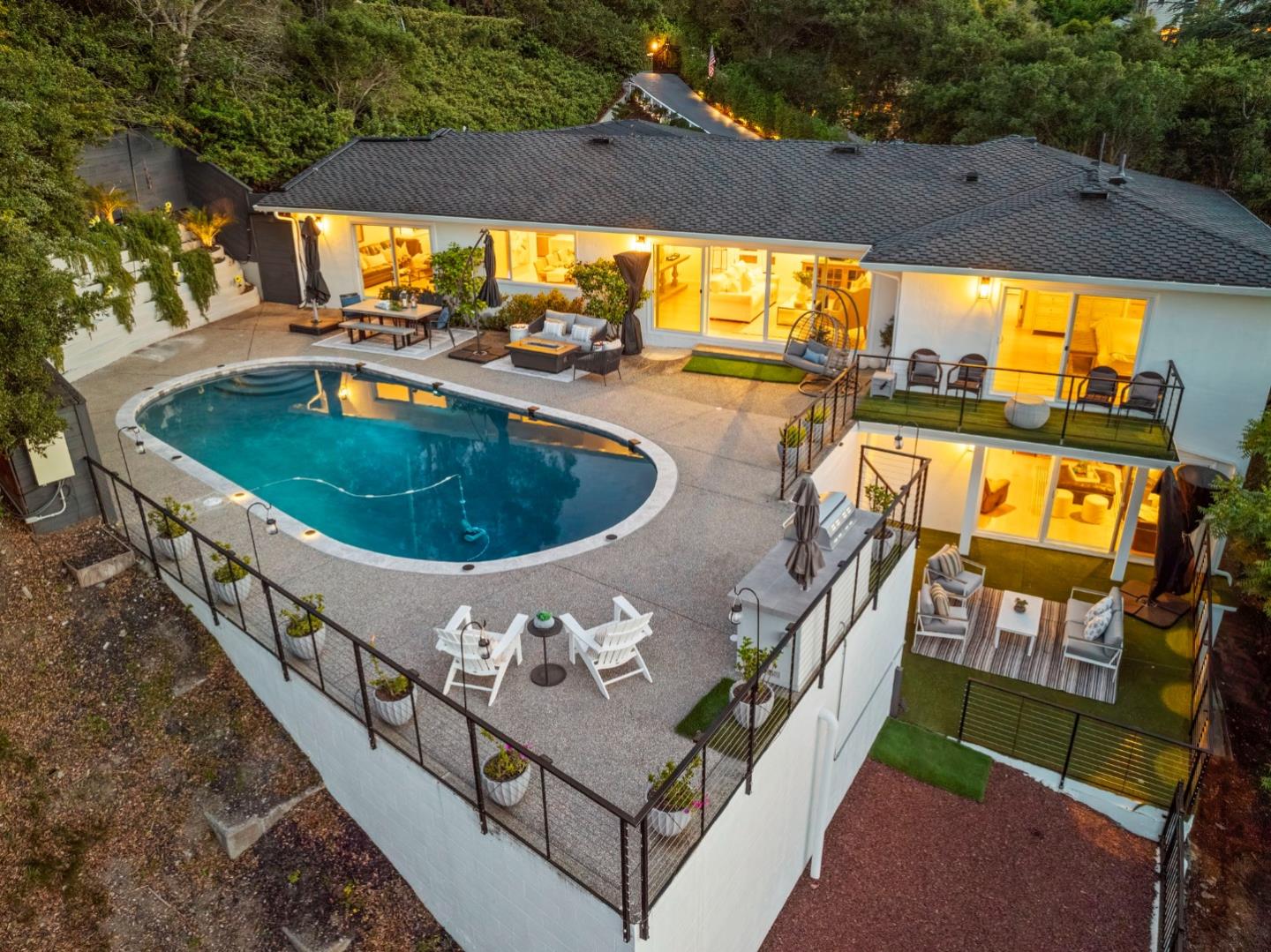 2620 Summit Drive