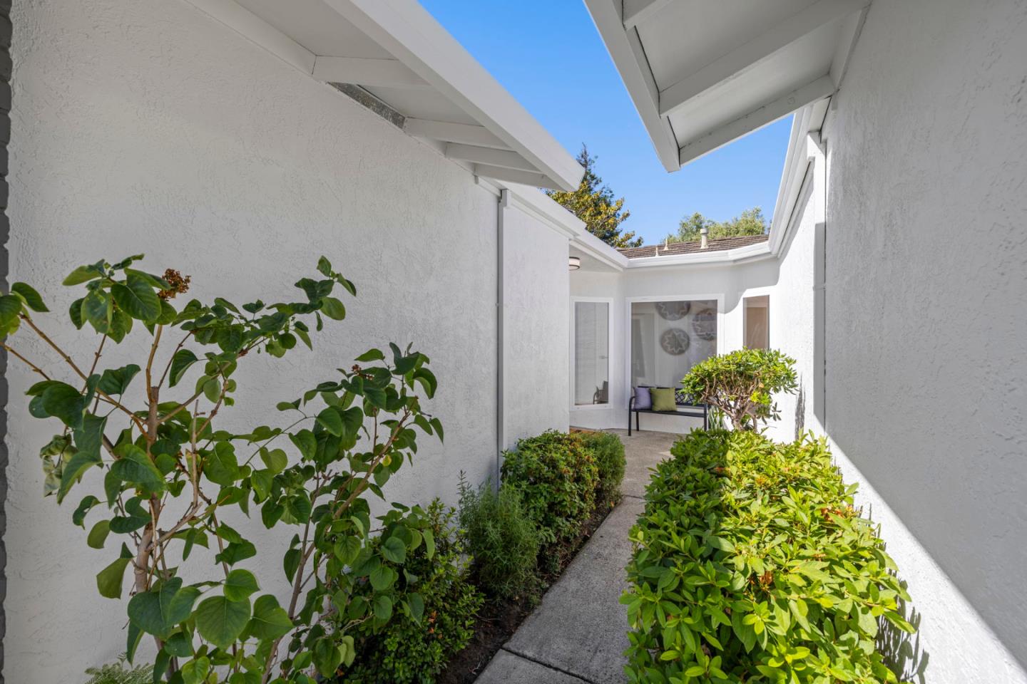 349 Bluefish Court