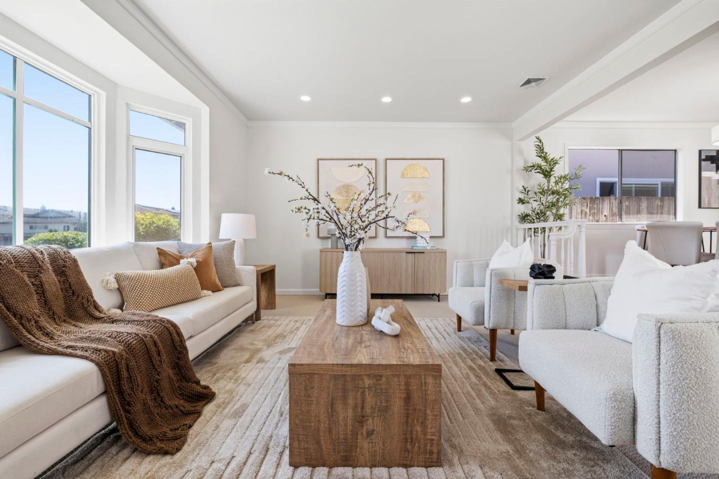 349 Bluefish Court