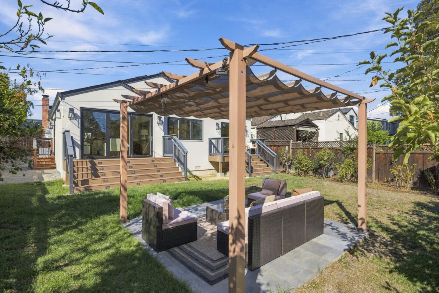 2087 Belle AVE
