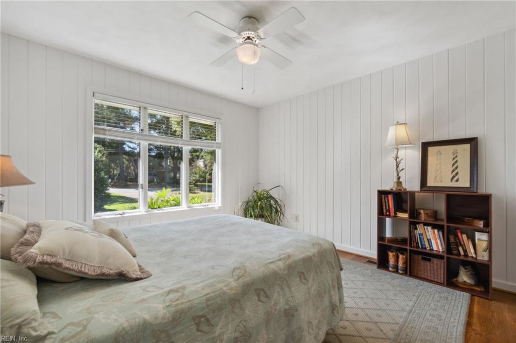2412 Broad Bay RD