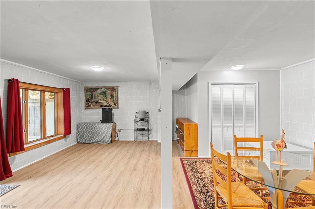 2412 Broad Bay RD