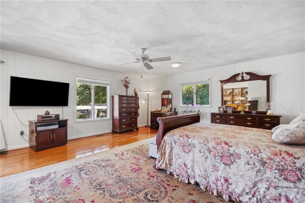 2412 Broad Bay RD