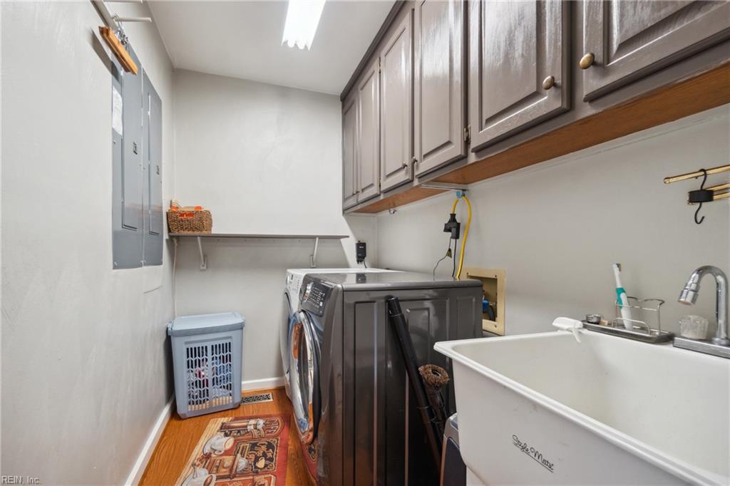 2412 Broad Bay RD