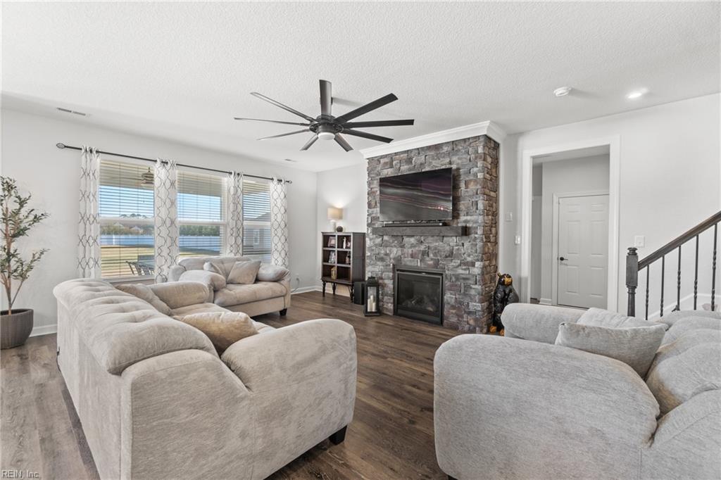 112 Ashbee CT