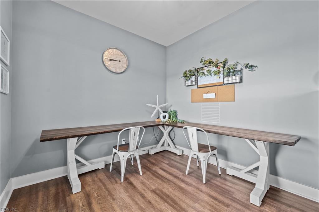 138 Elliott RD