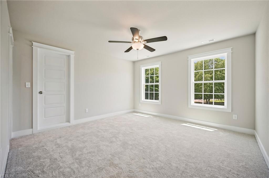 403 Pointe Vista DR