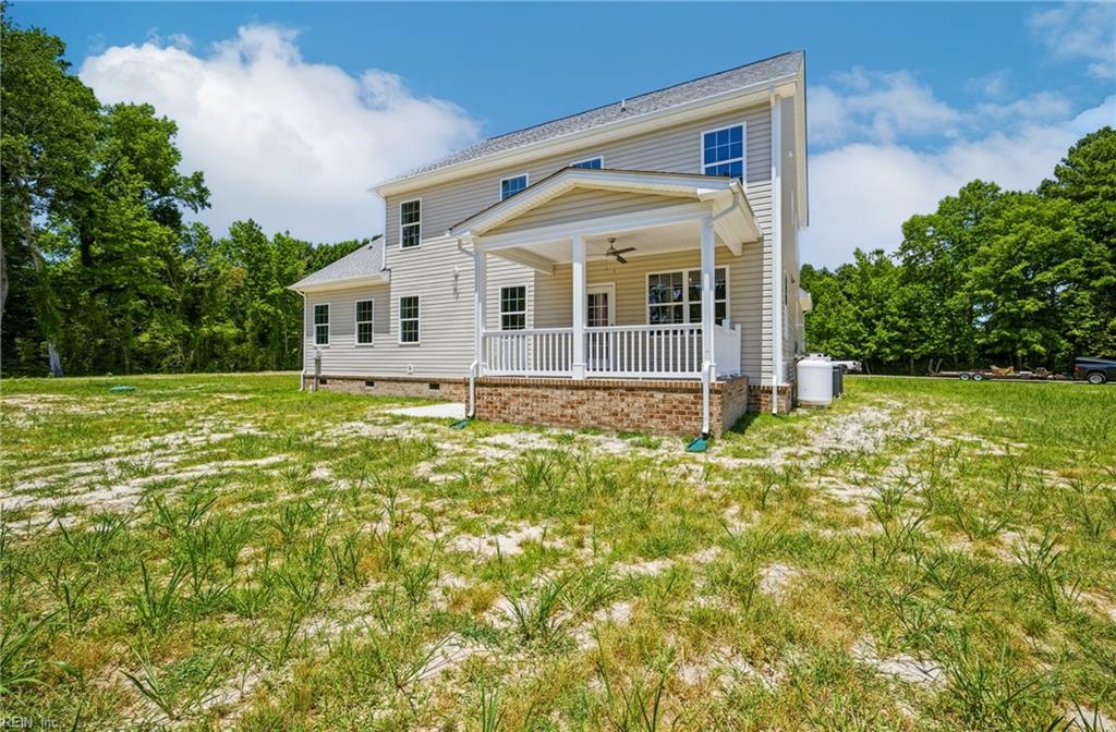 403 Pointe Vista DR