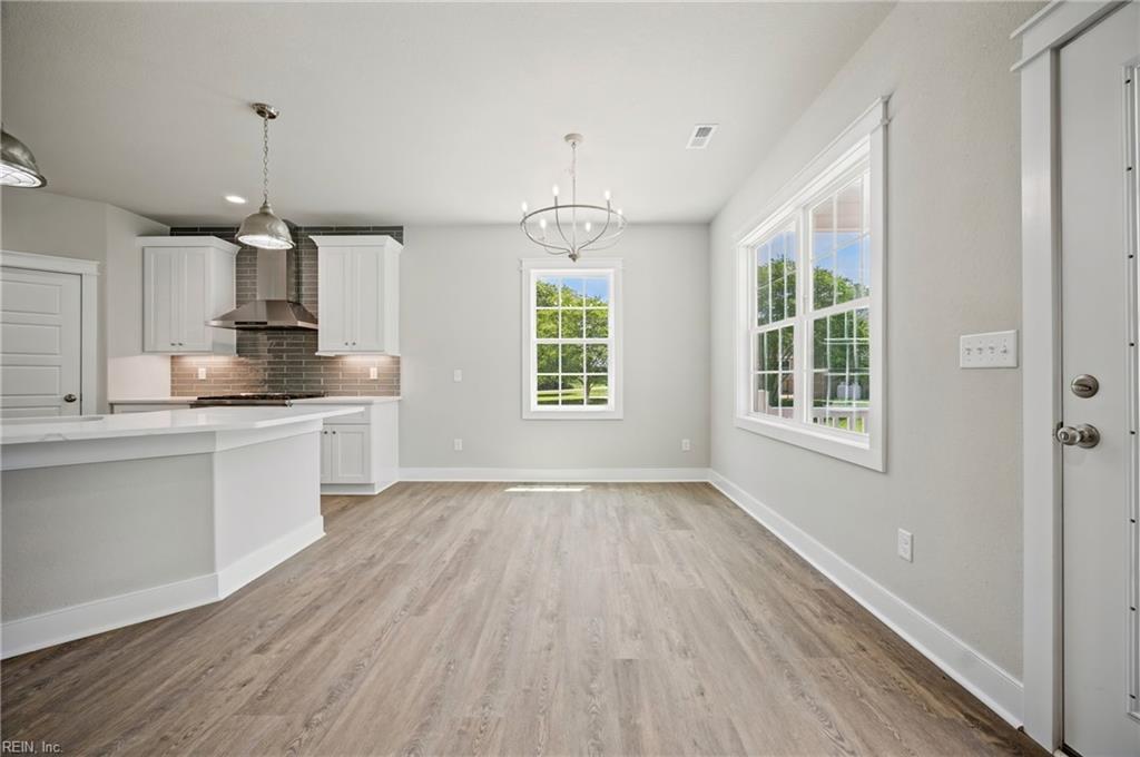 403 Pointe Vista DR