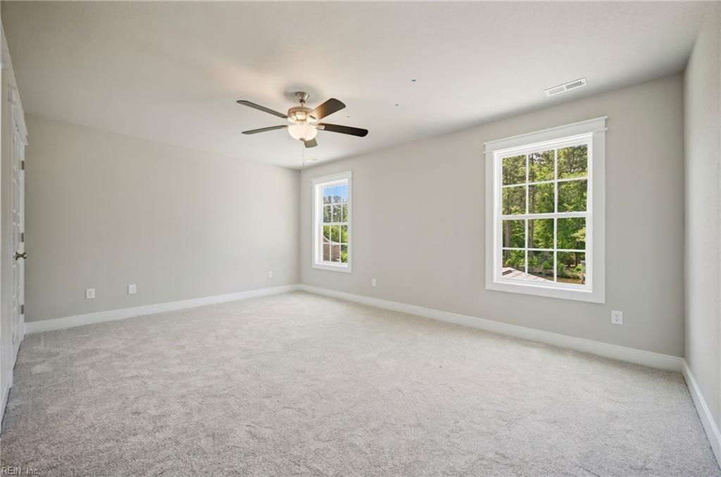403 Pointe Vista DR