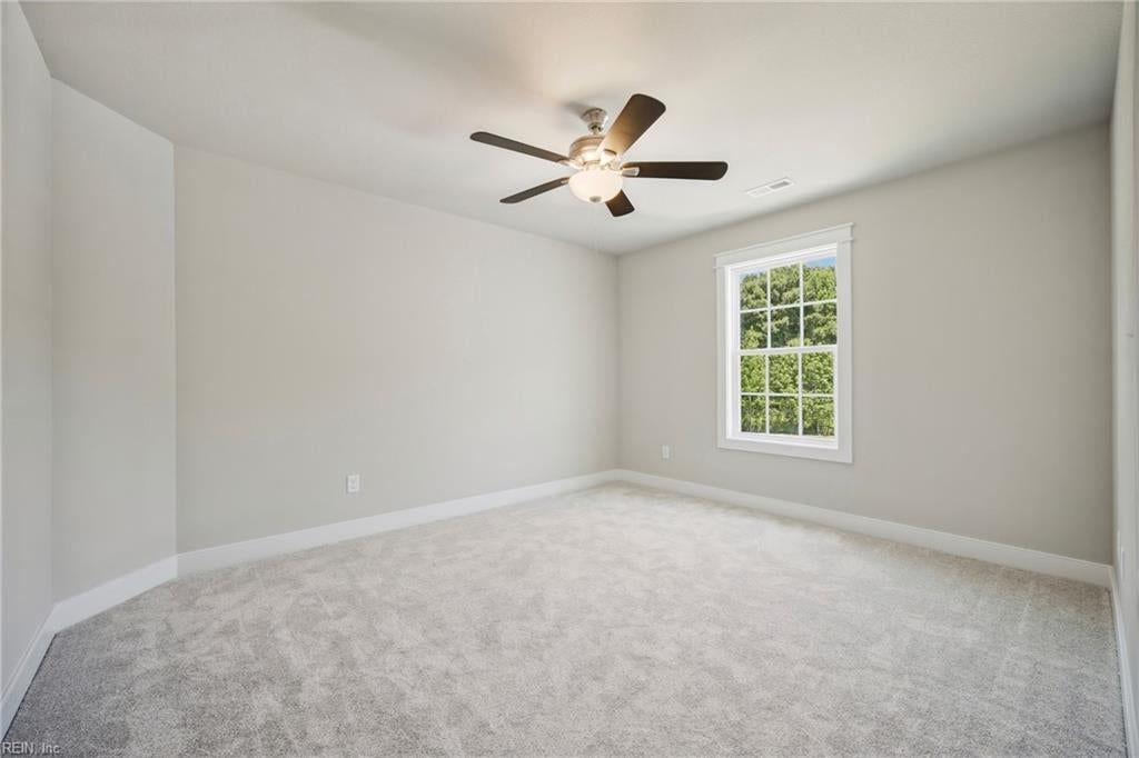 403 Pointe Vista DR
