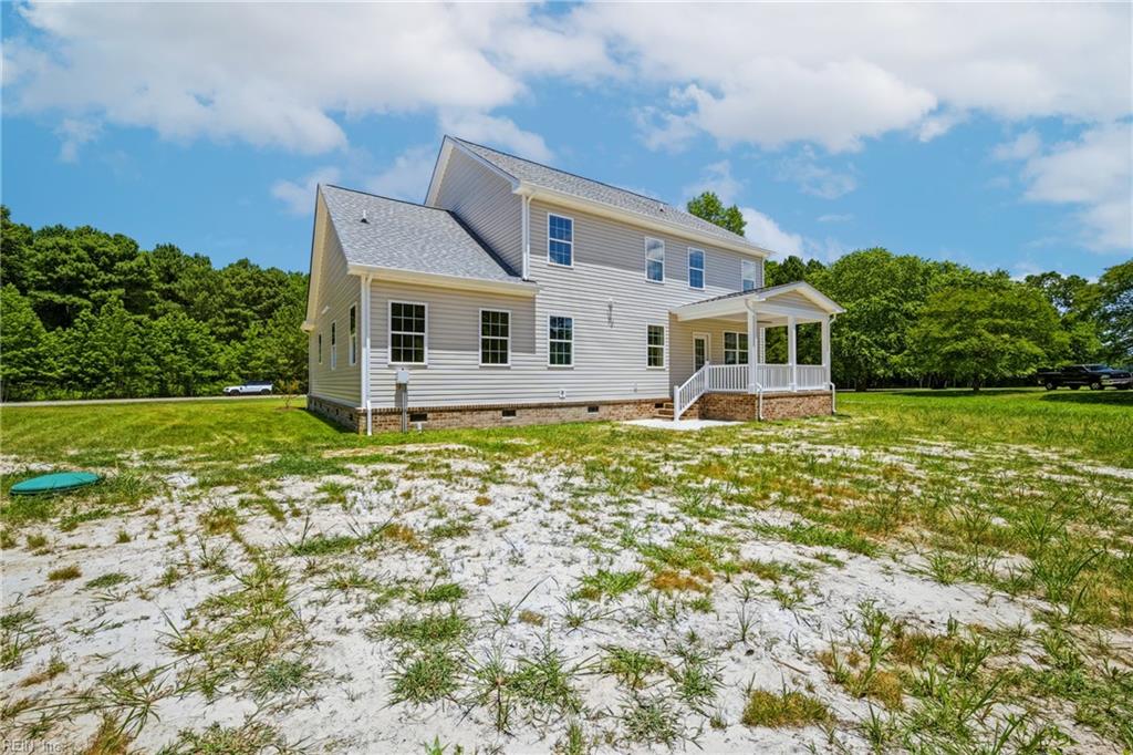 403 Pointe Vista DR