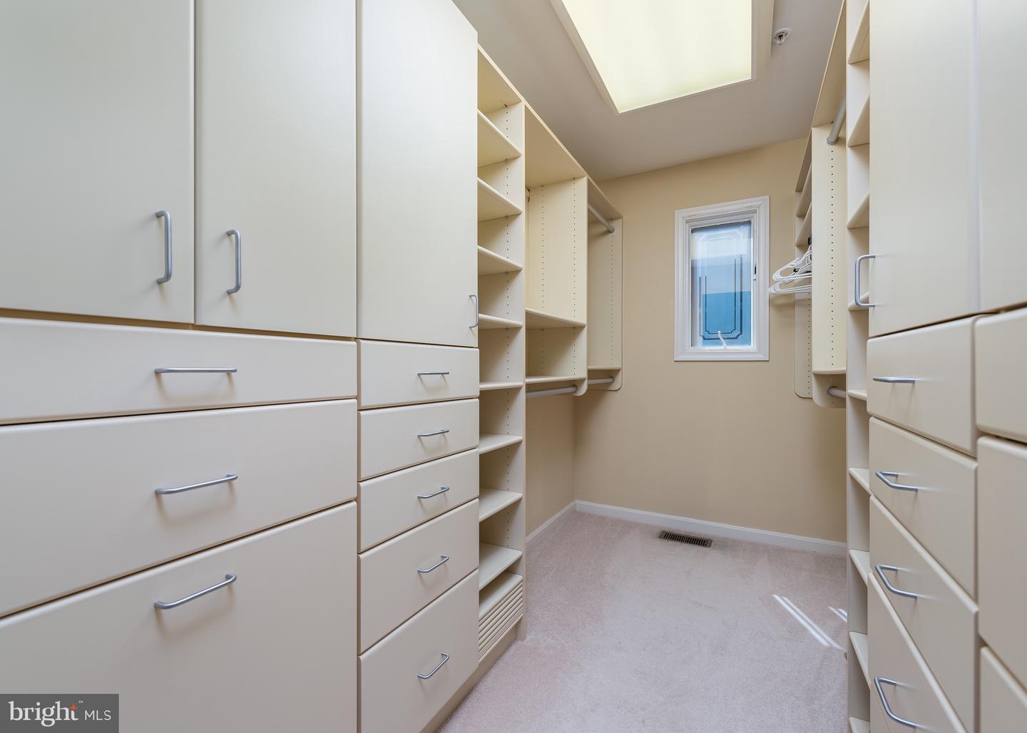 2012 DAKOTA PLACE Unit: 7A