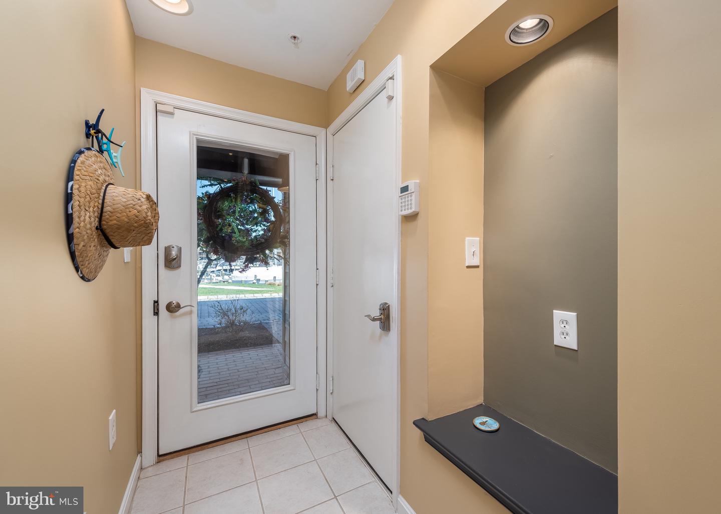 2012 DAKOTA PLACE Unit: 7A