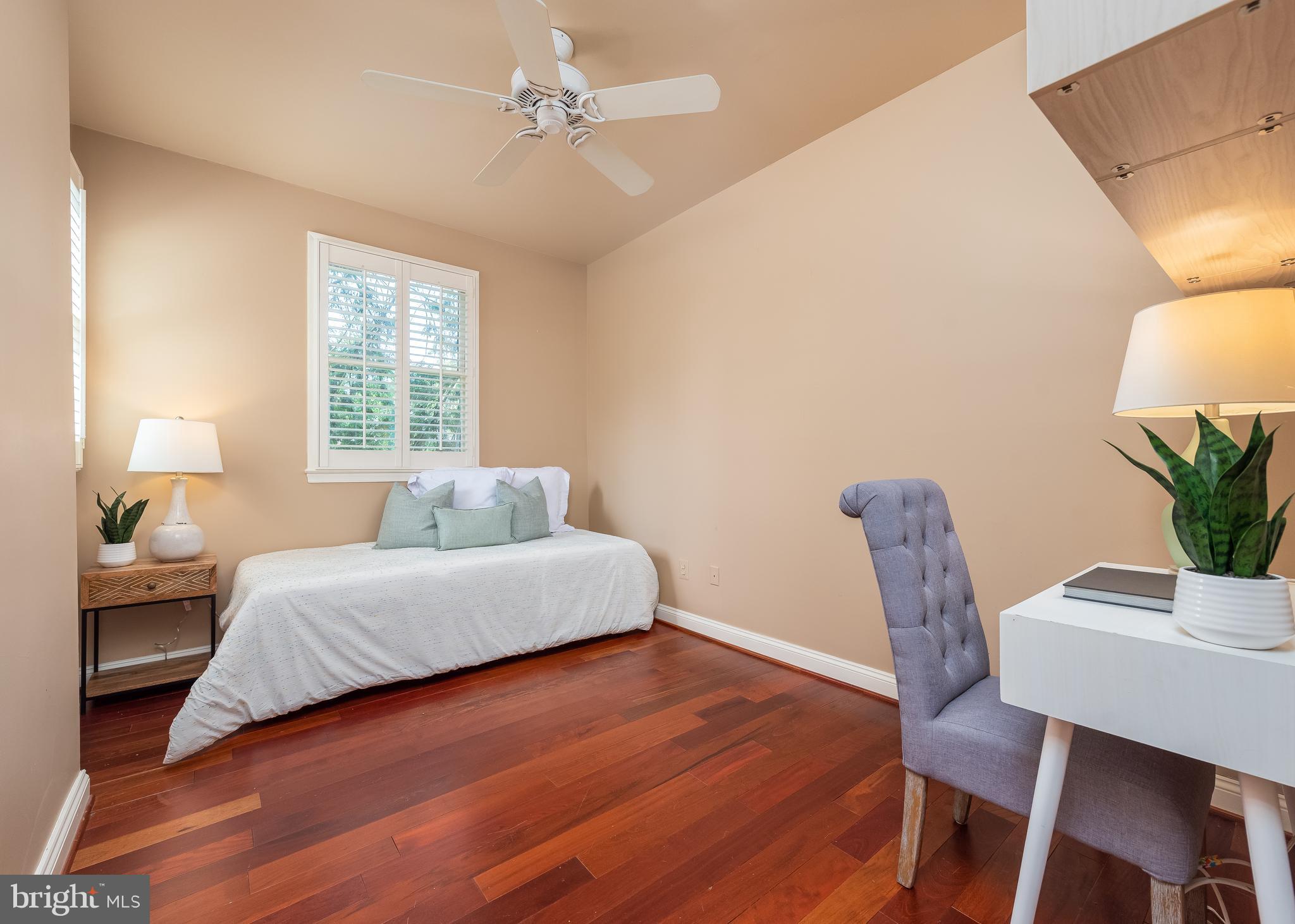 5 MARYLAND AVENUE Unit: 6
