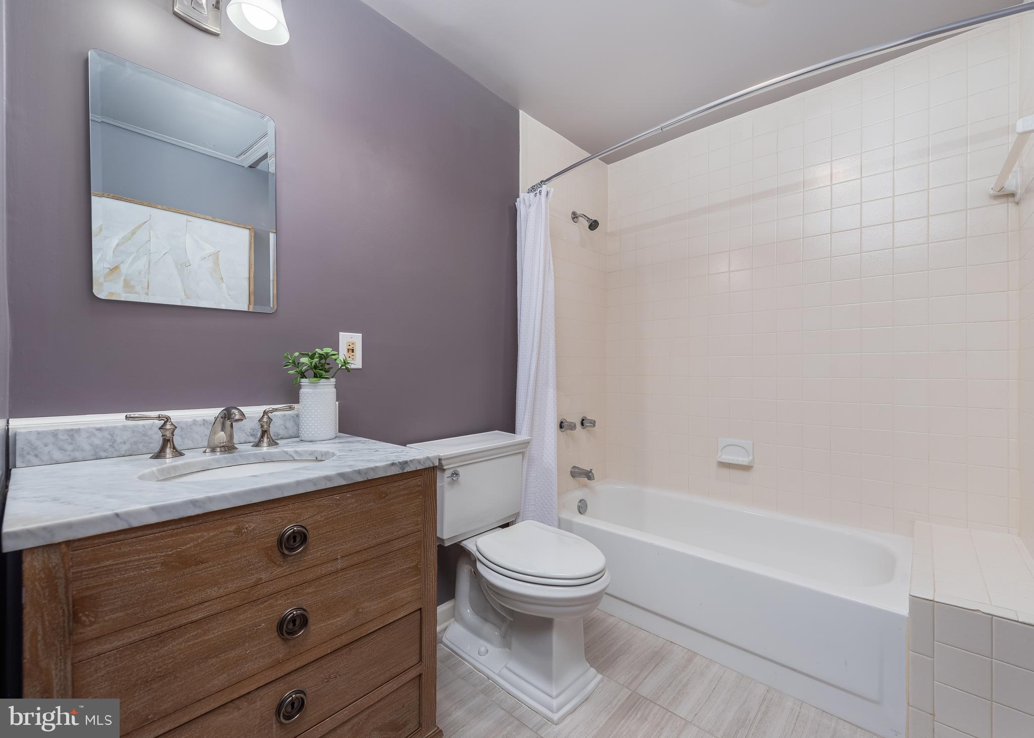 5 MARYLAND AVENUE Unit: 6