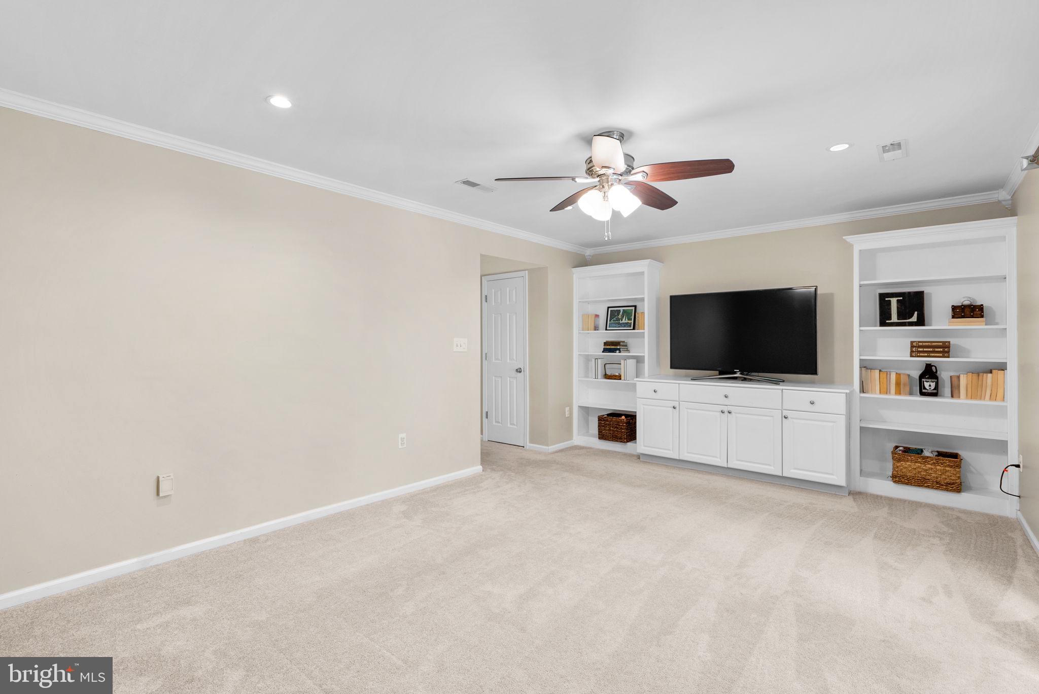 524 BAY DALE COURT