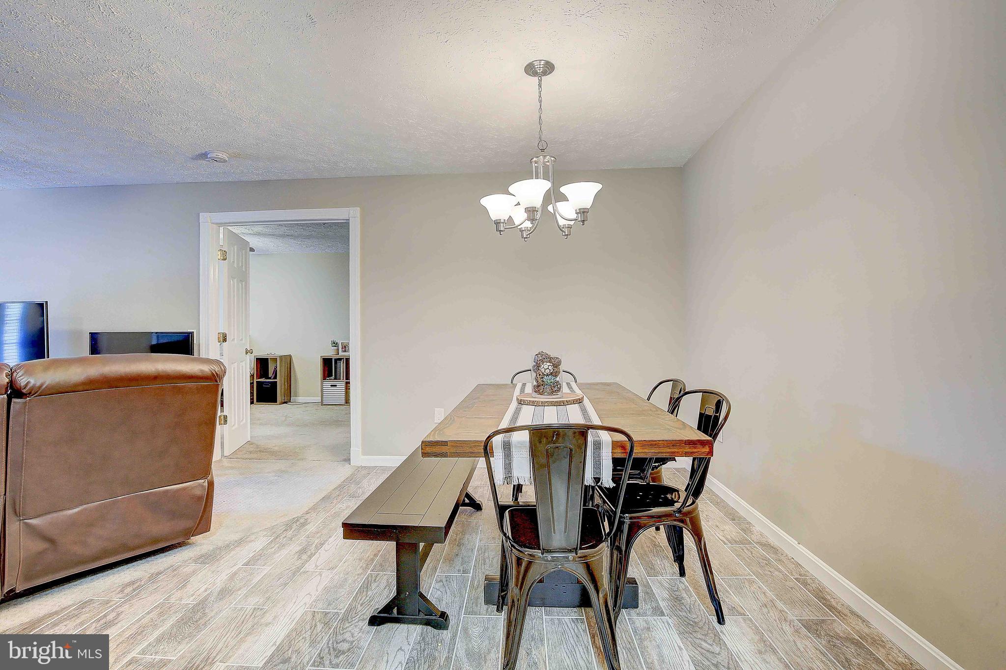 2052 QUAKER WAY Unit: 7