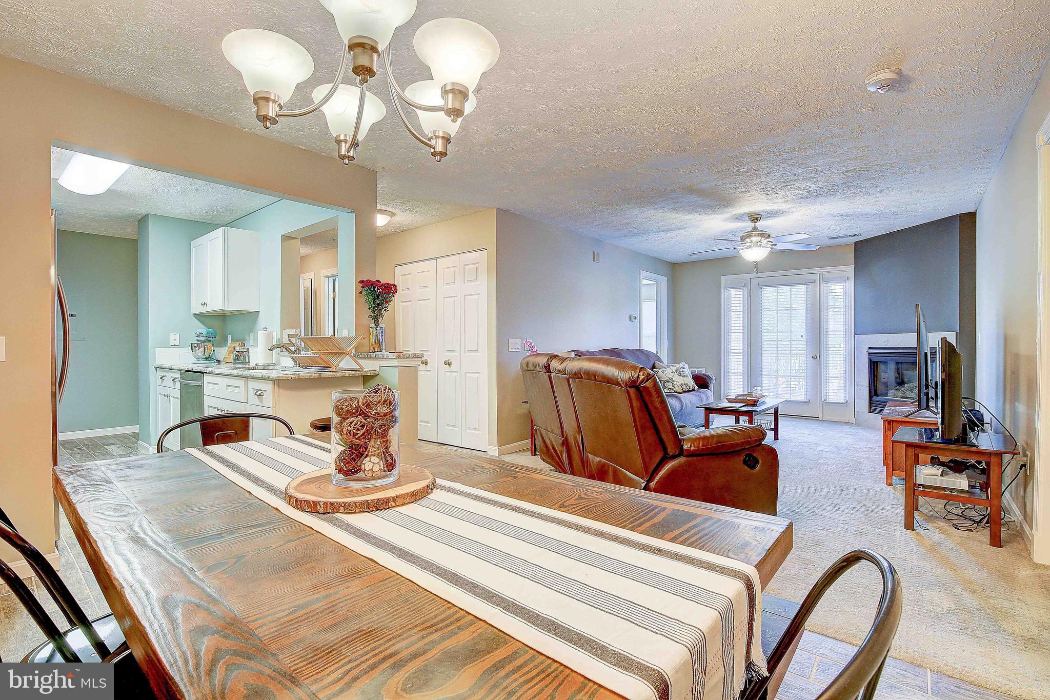 2052 QUAKER WAY Unit: 7