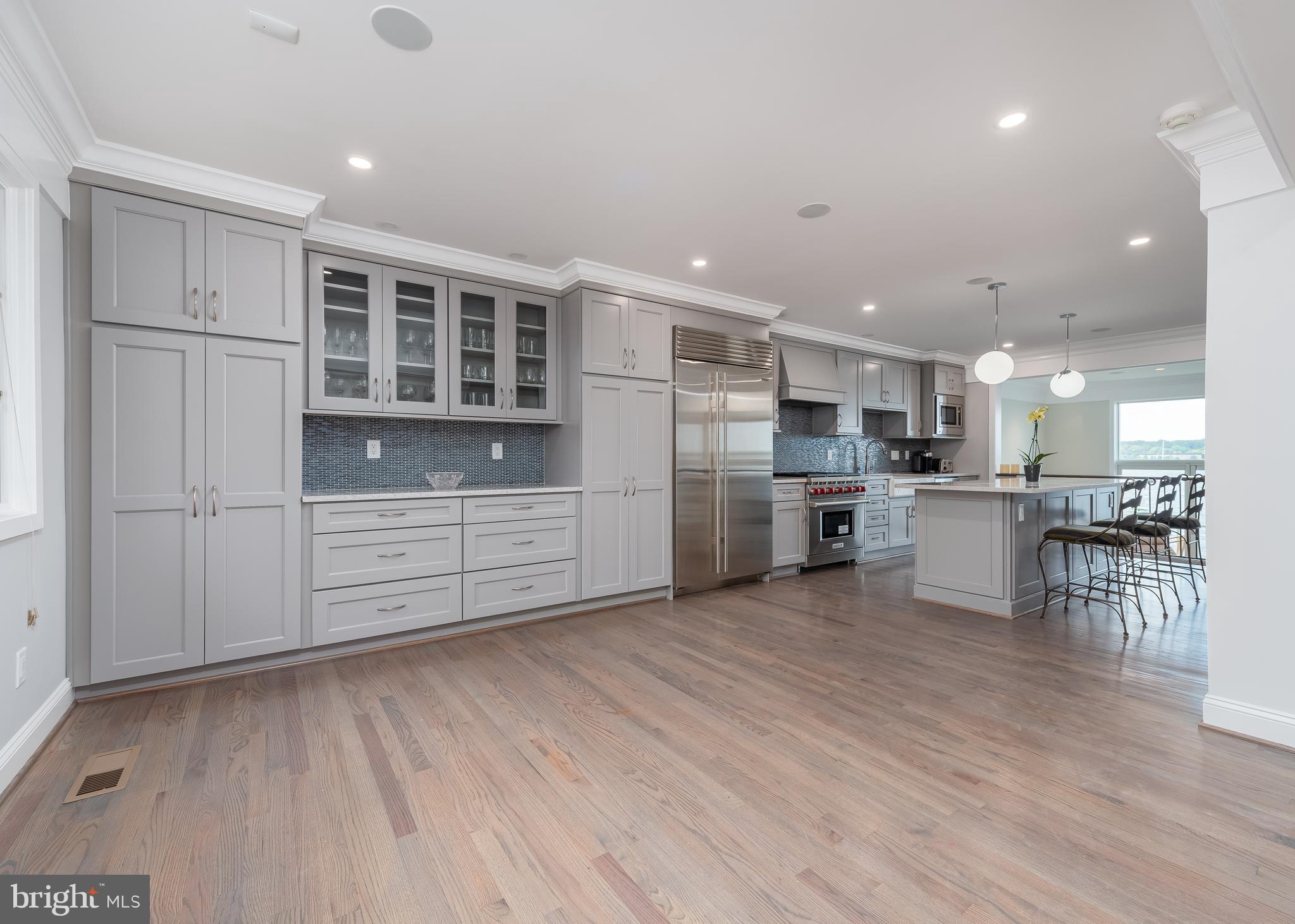 6 EASTERN AVENUE