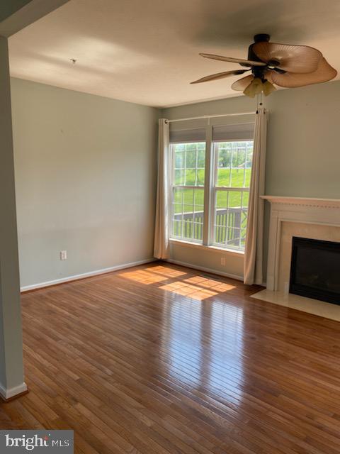 1454 Pangbourne WAY
