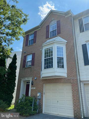 1454 Pangbourne WAY