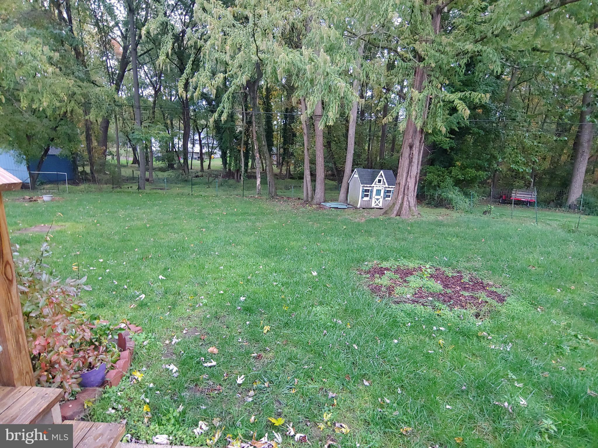 507 Maple Ridge Ln