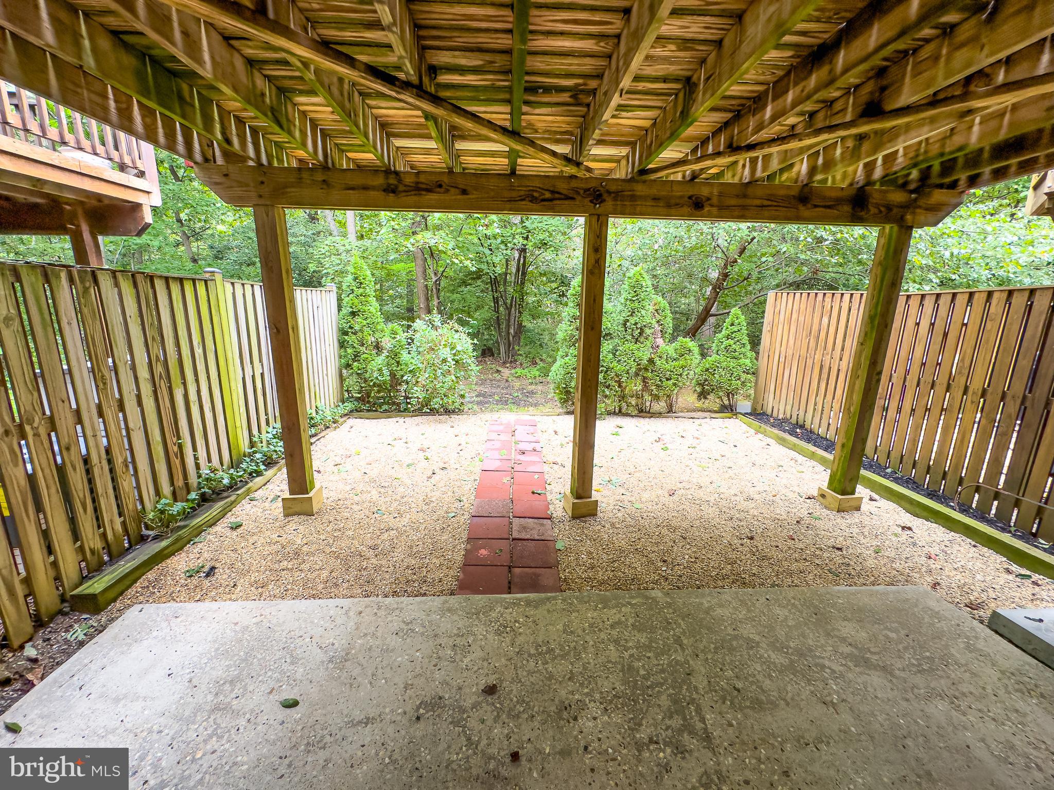 1467 Falcon Nest COURT