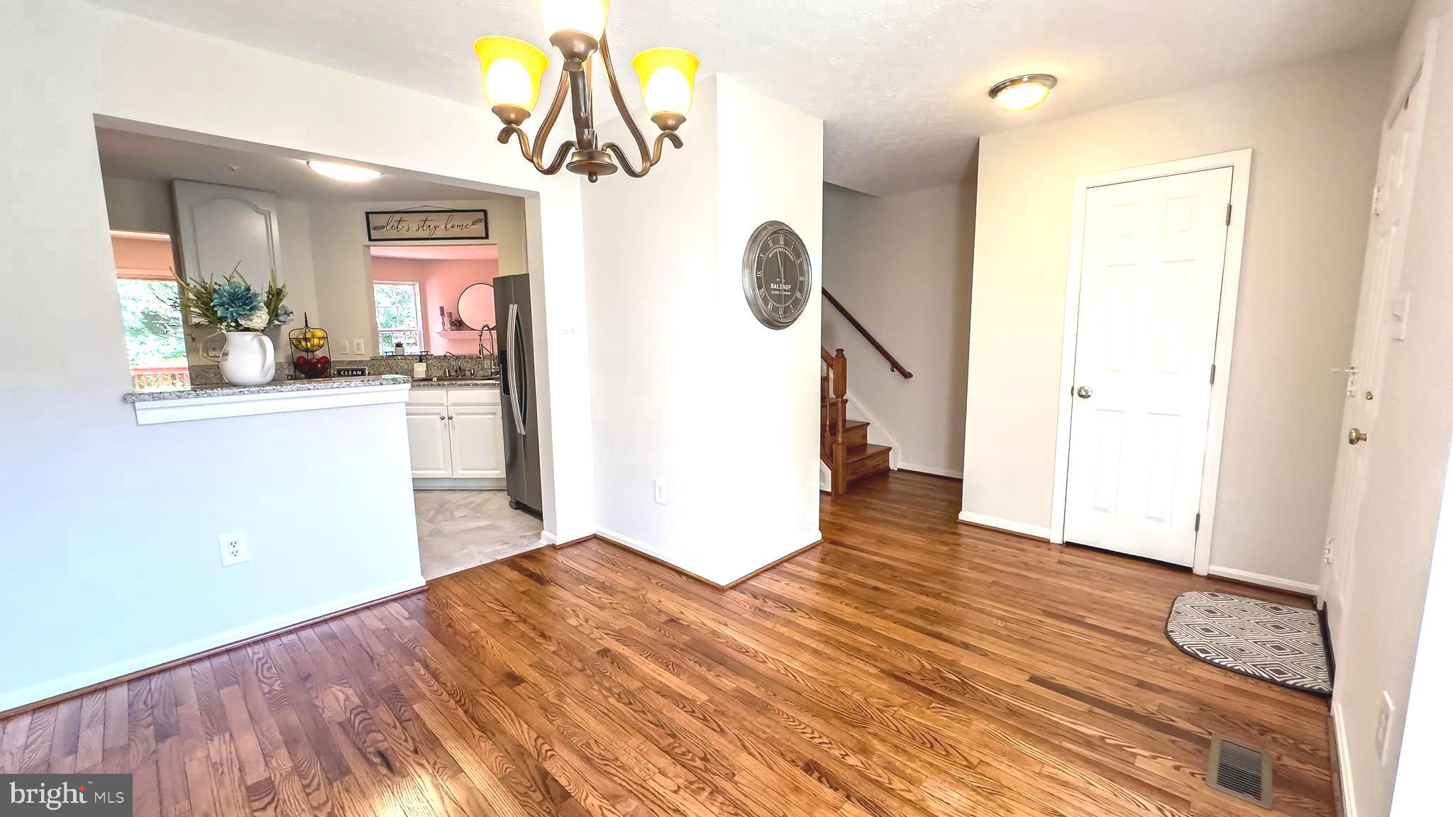 1467 Falcon Nest COURT
