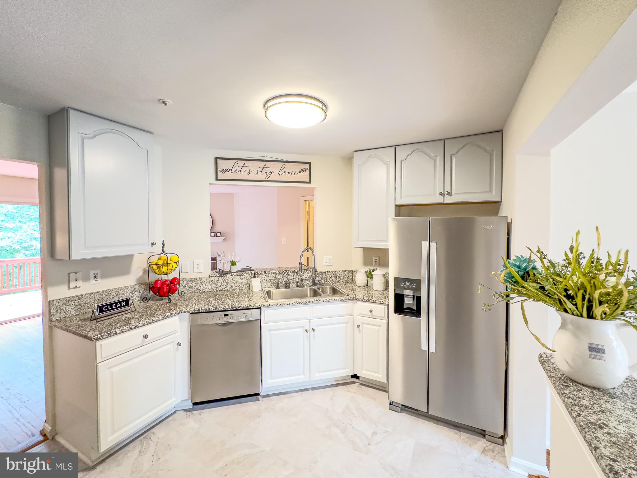 1467 Falcon Nest COURT