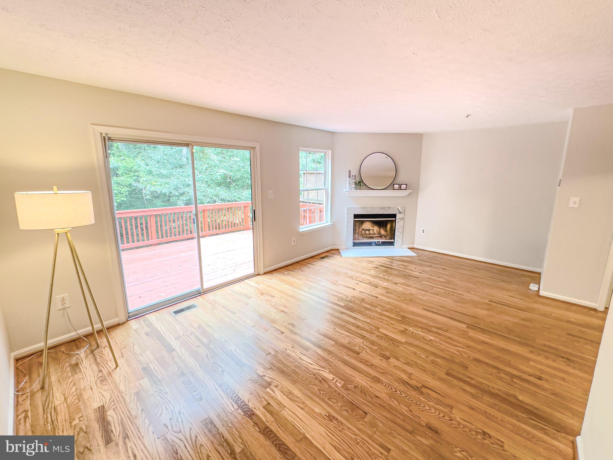 1467 Falcon Nest COURT