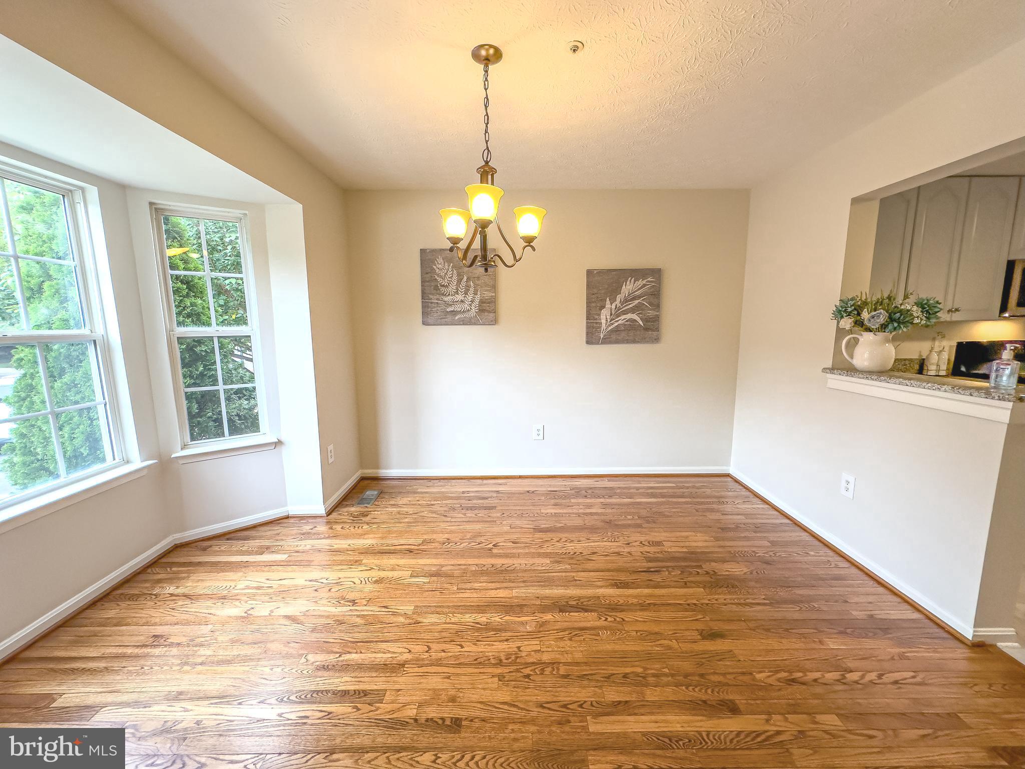 1467 Falcon Nest COURT