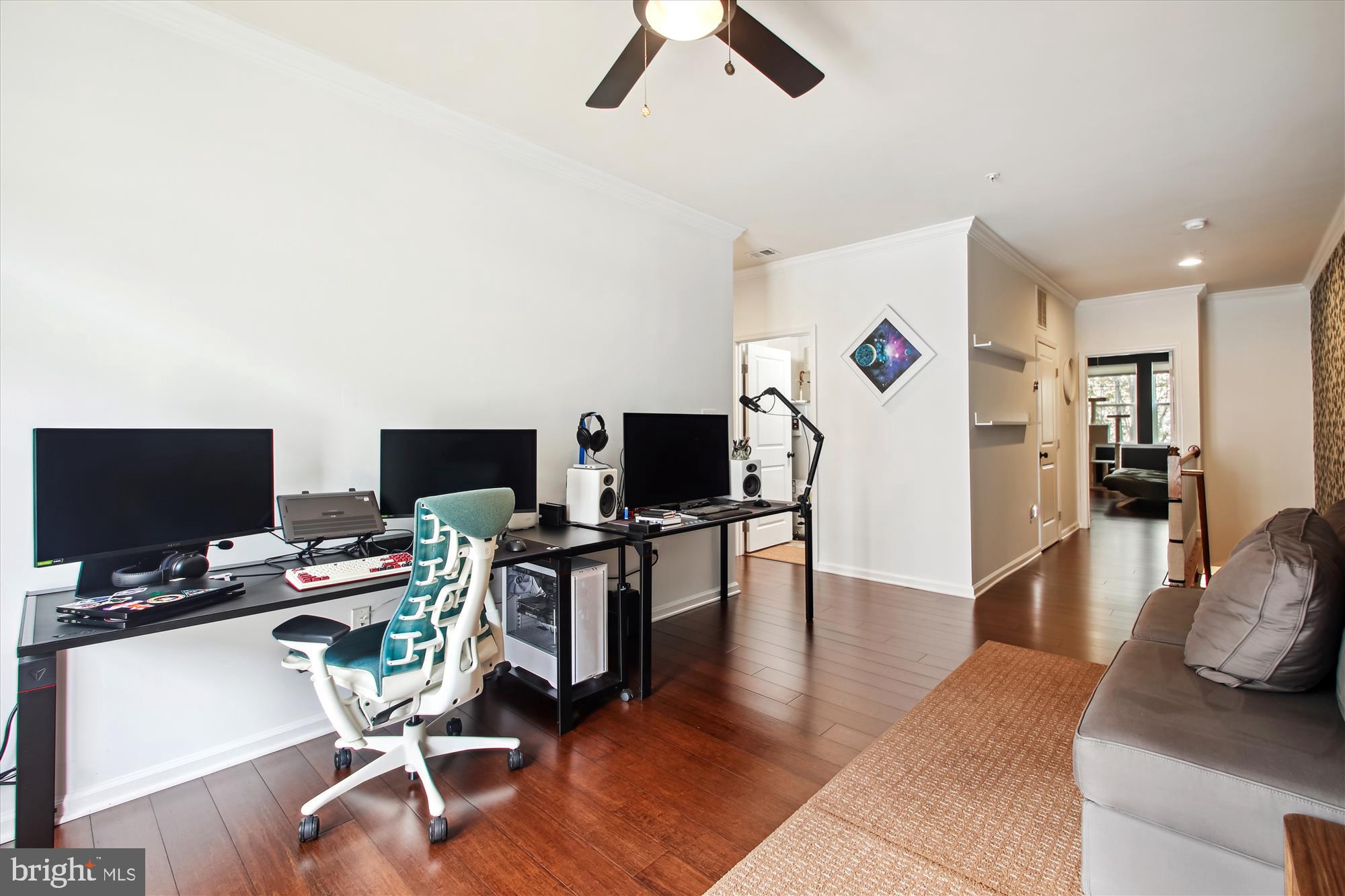 1306 Cheswick LANE
