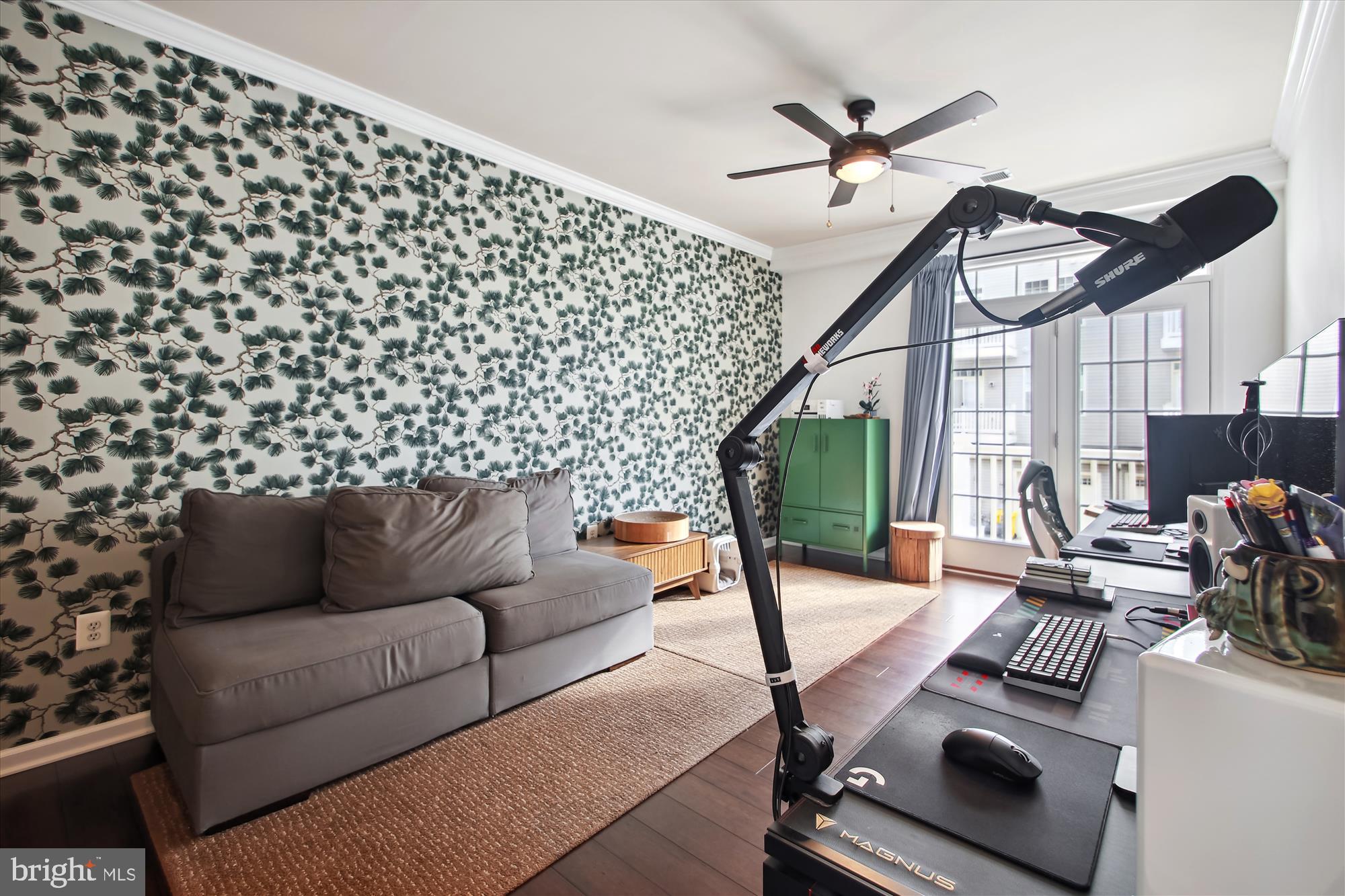 1306 Cheswick LANE