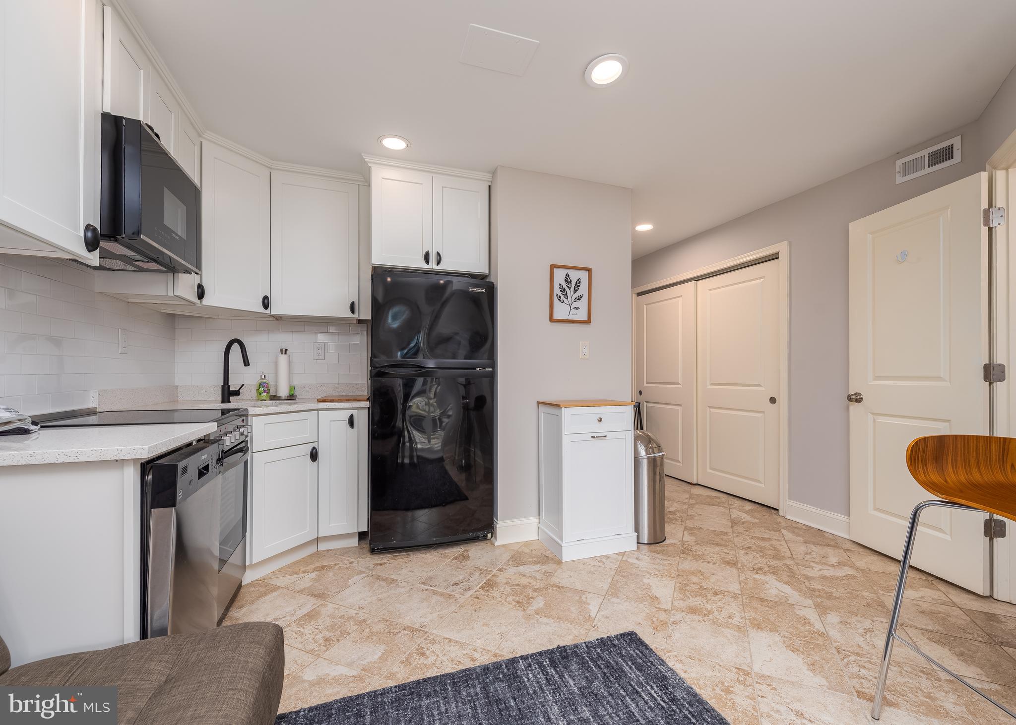 3320 Arundel On The Bay ROAD