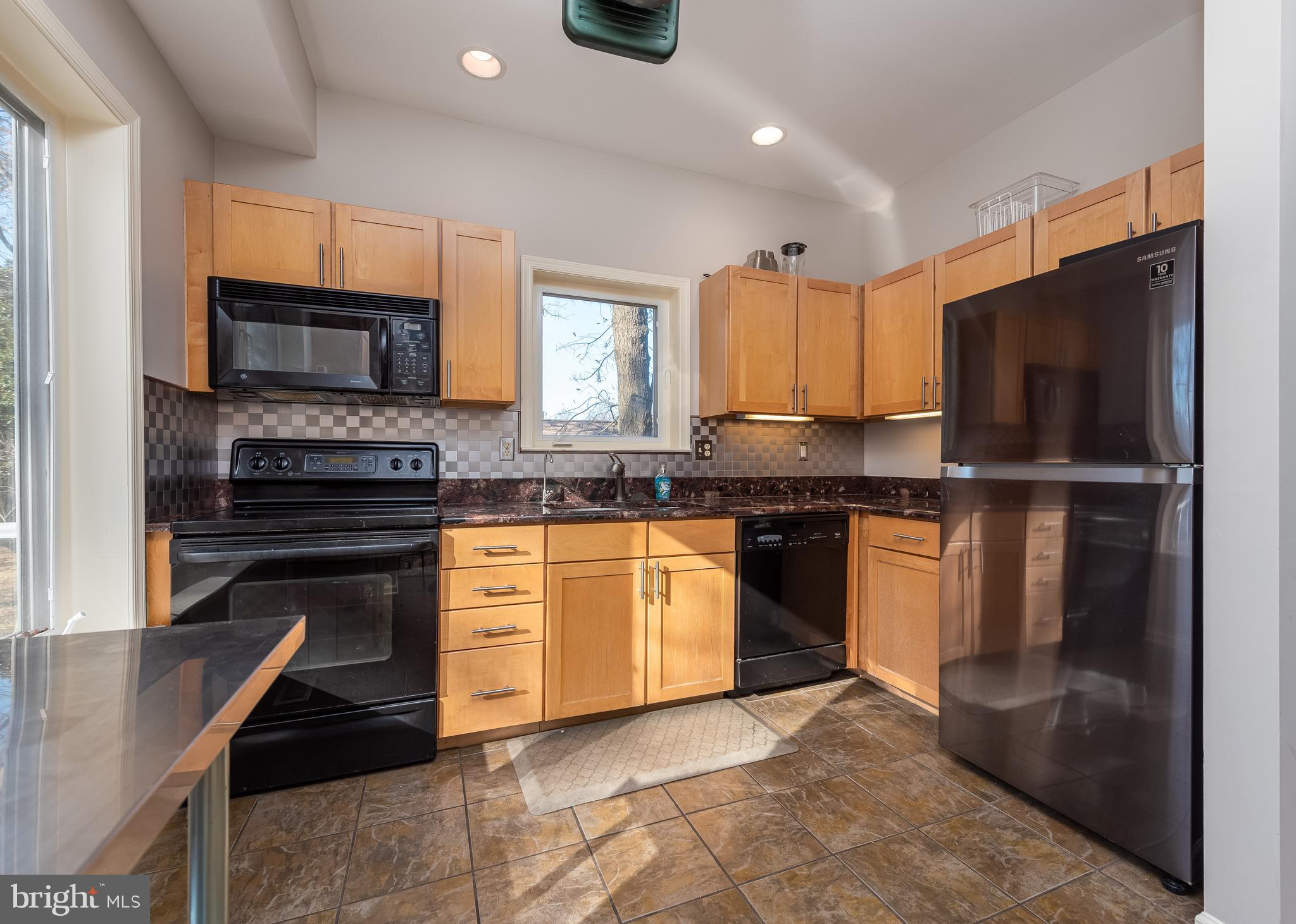 3320 Arundel On The Bay ROAD