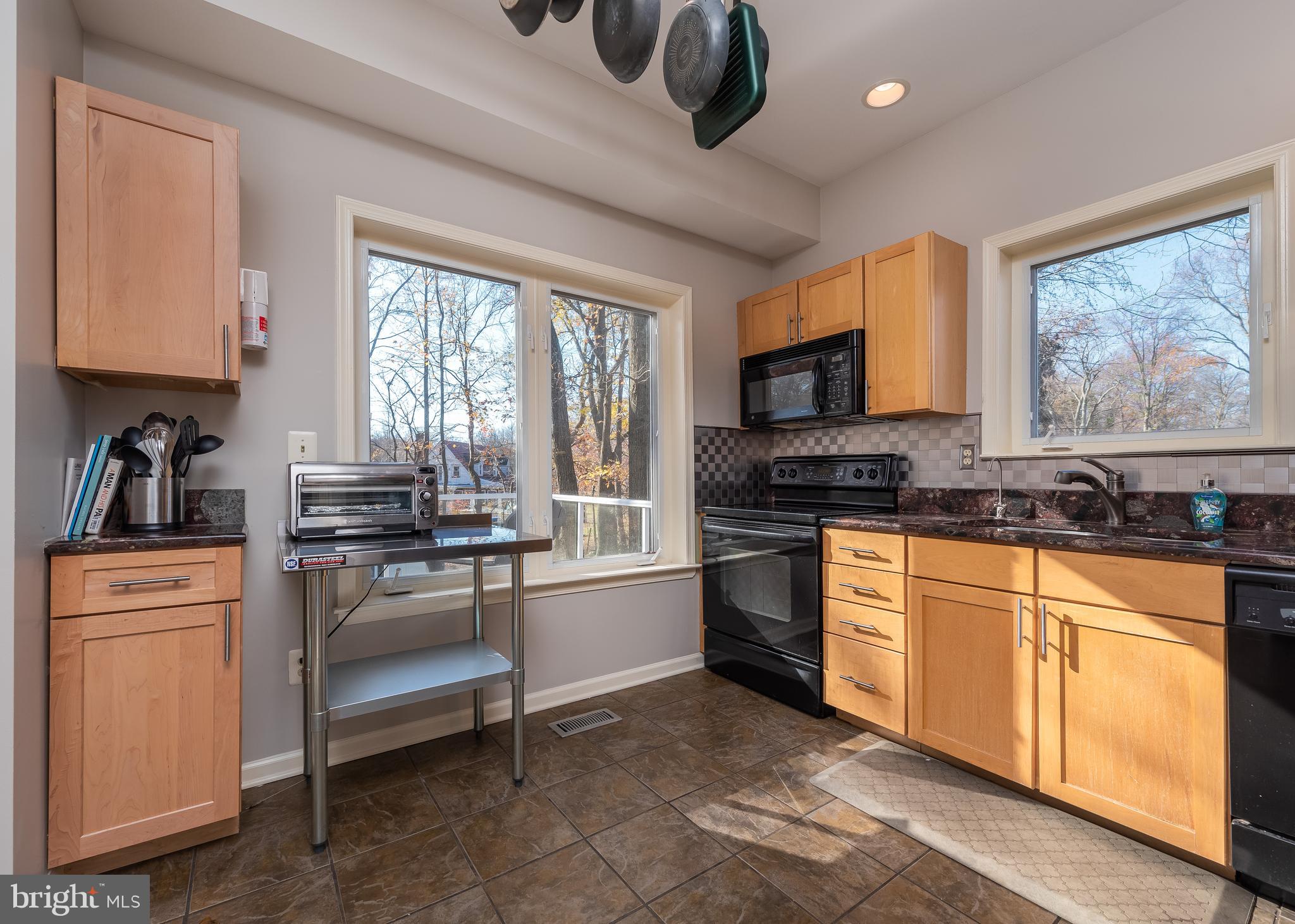 3320 Arundel On The Bay ROAD