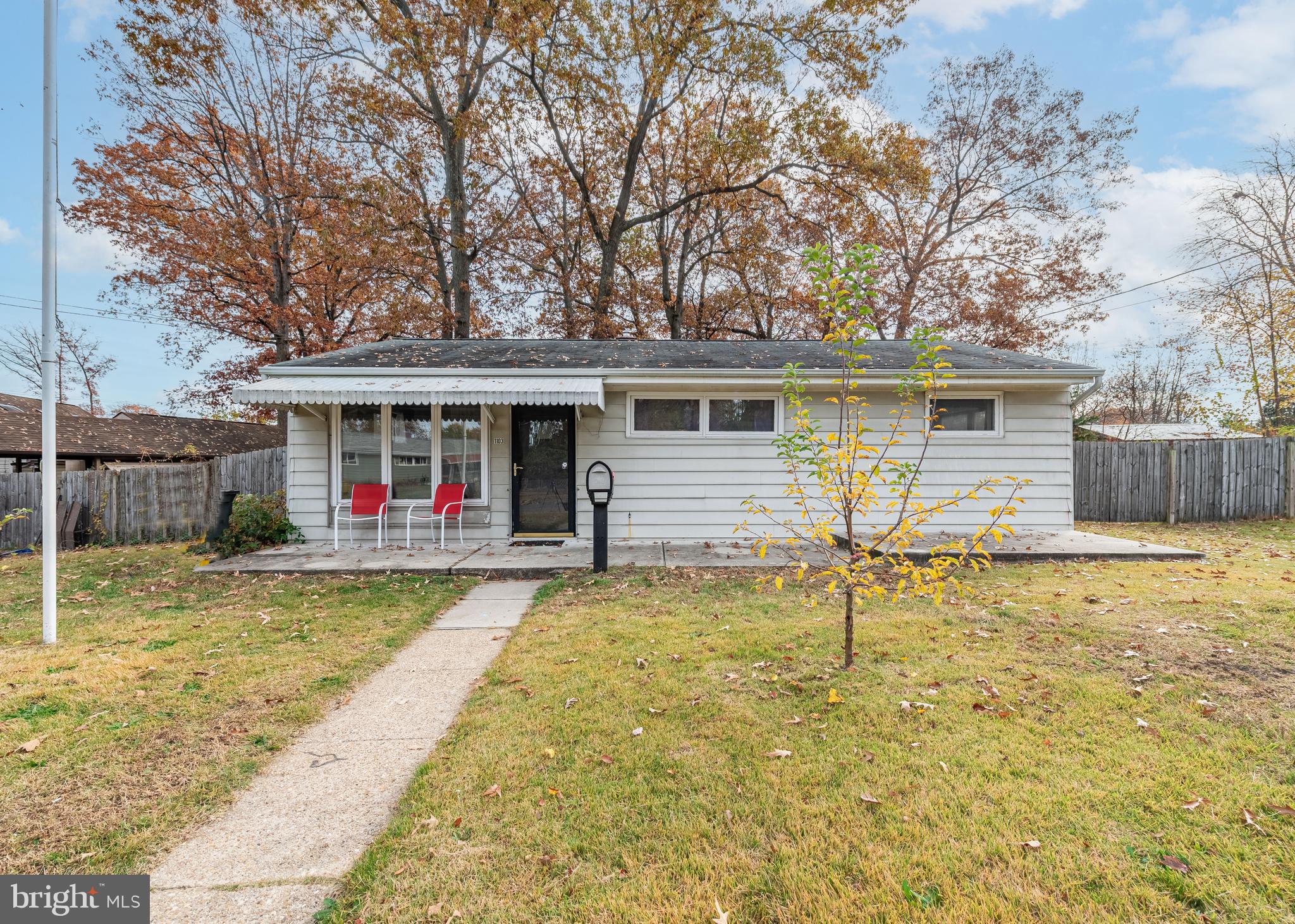 1103 Somerset DRIVE