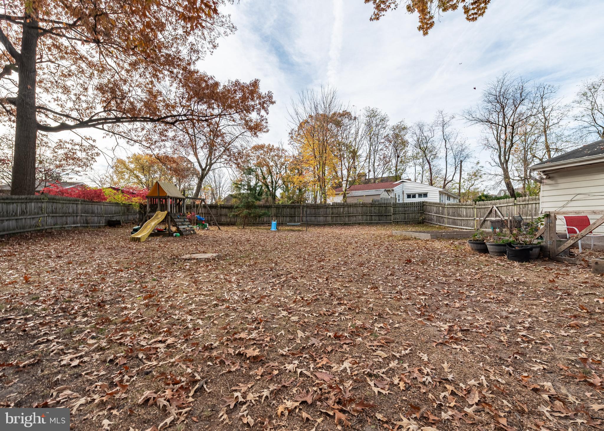 1103 Somerset DRIVE