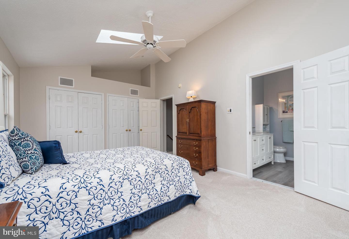 1463 Falcon Nest Court