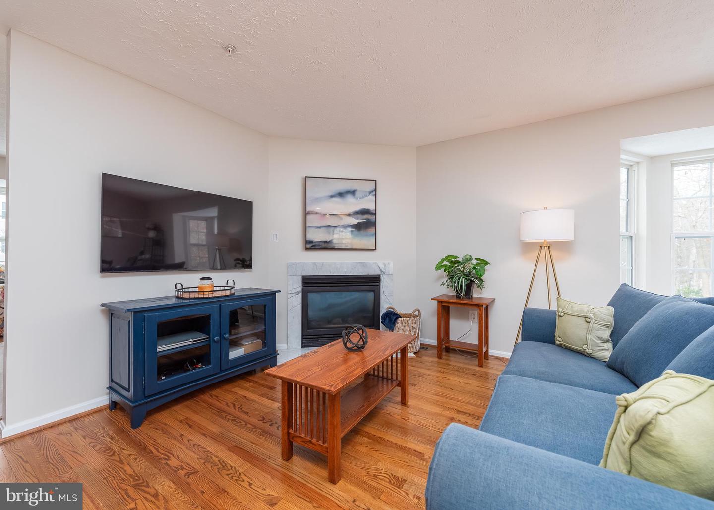 1463 Falcon Nest Court