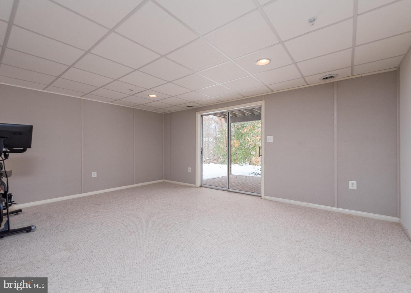 1463 Falcon Nest Court