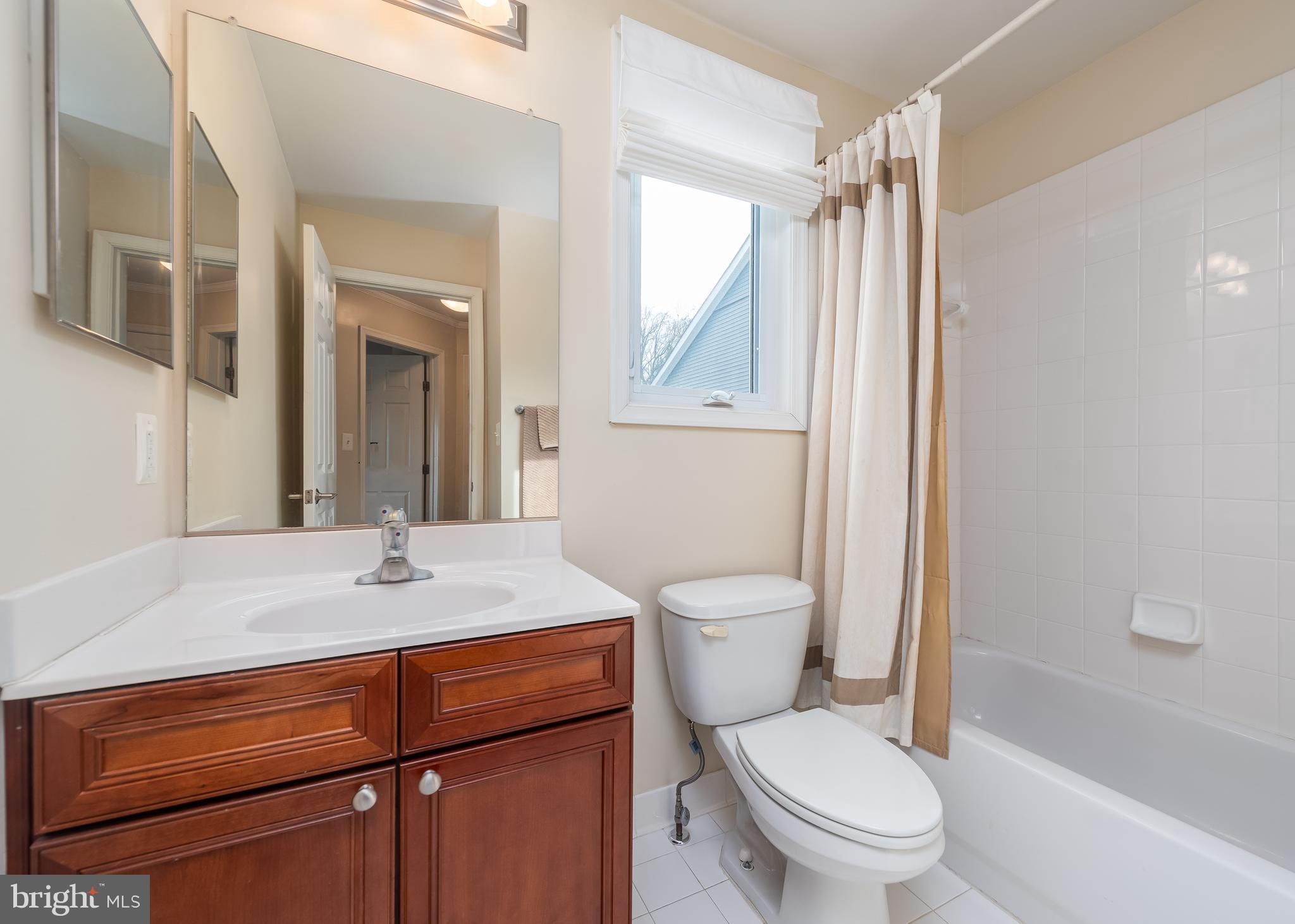 1119 Lake Heron DRIVE Unit: 3B