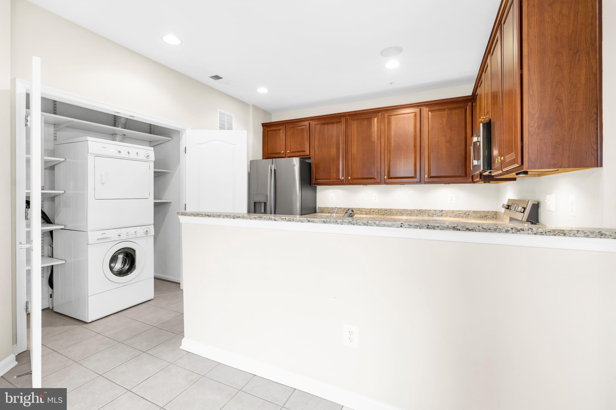 1506 Sapphire Ct #2
