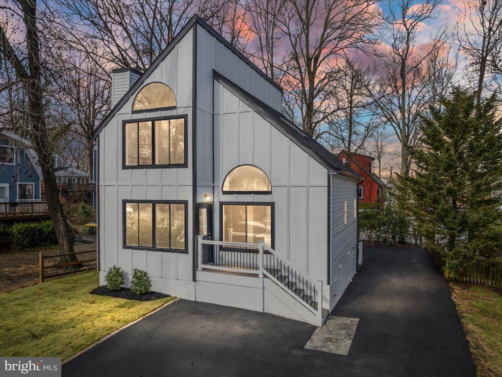 1412 Ellis Rd