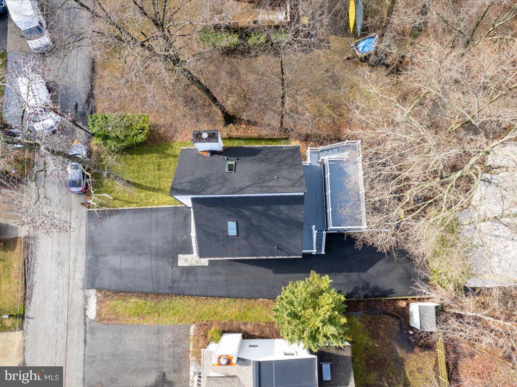 1412 Ellis Rd