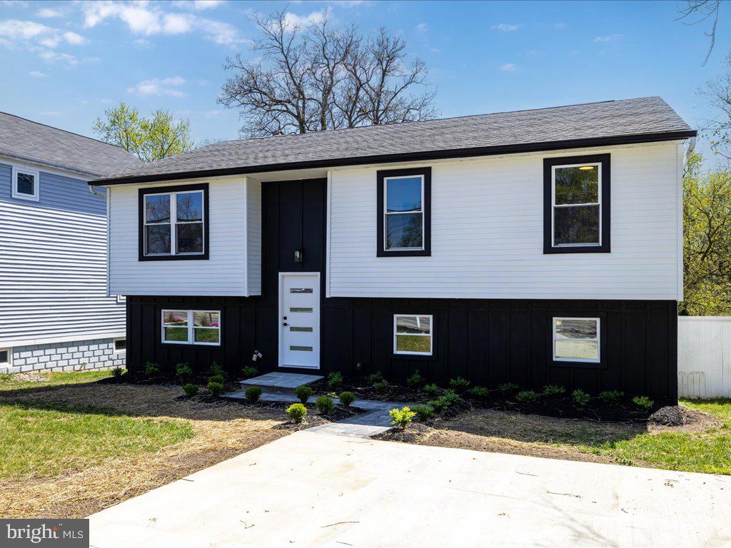 1003 Tyler Ave